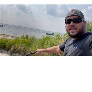 Meet your Posher, Alex